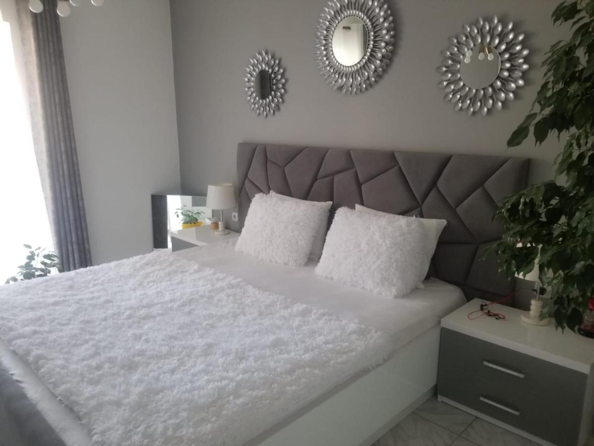 Anis Apartments Sarandë 외부 사진